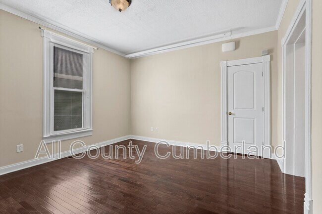 Foto del edificio - 675 Queen St SW