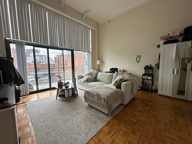 Foto del edificio - 51 Brookline Ave