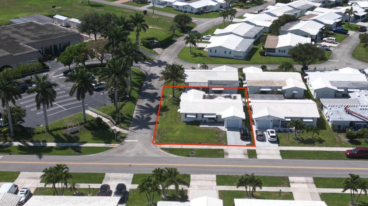 Primary Photo - 1727 SW 18th St
