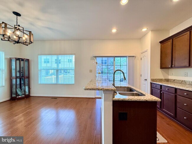 Foto del edificio - 3517 Sea Grass Ln