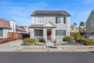 Building Photo - 342 Chaucer Dr