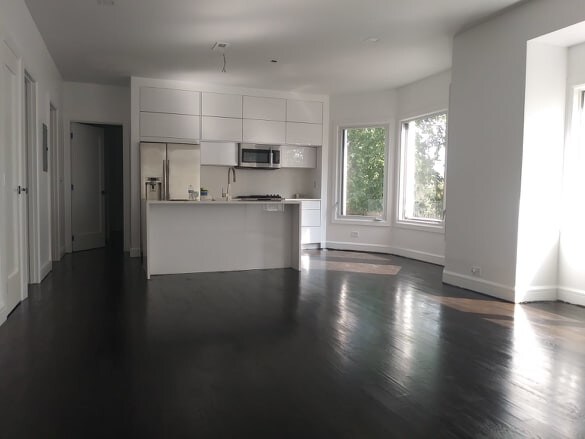 Foto principal - 7704 Park Ave