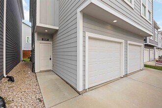 Building Photo - 4938 Paradigm Ln