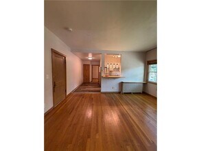 Building Photo - 2176 W Dayton Ave