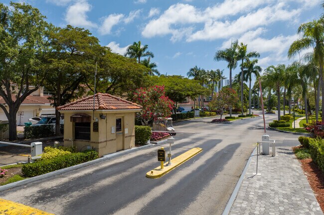 Foto del edificio - Mariner Village Garden Condo