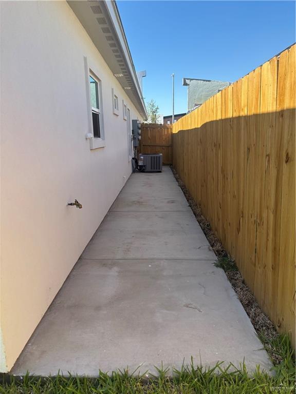 Foto del edificio - 20 N Emerald Ave