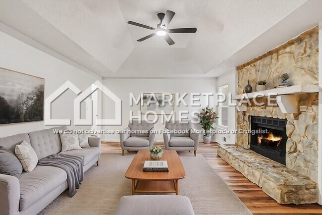 Foto del edificio - 145 Springvalley Way