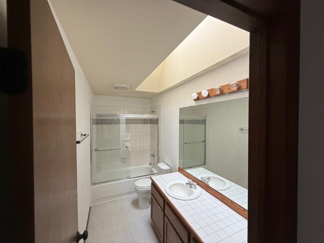 Foto del edificio - 11110 55th Ave W