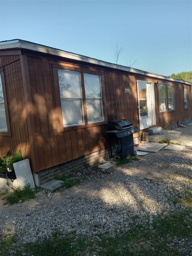 Building Photo - 0 Goodson Rd