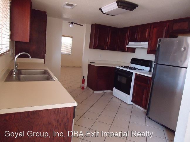 Foto del edificio - 4 br, 2.5 bath House - 411 Vaquero Trl.