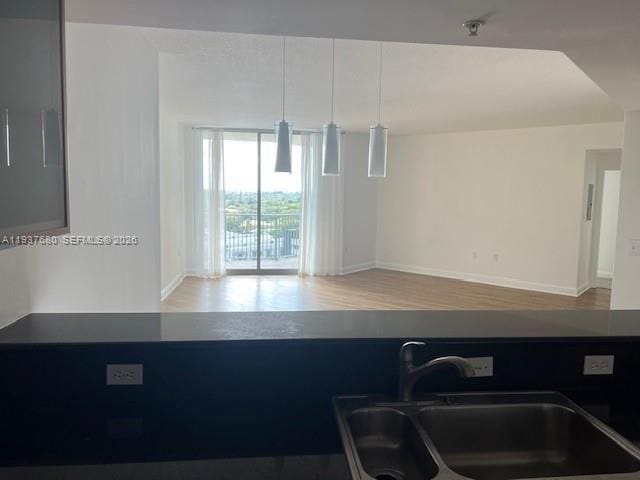 Foto del edificio - 140 S Dixie Hwy