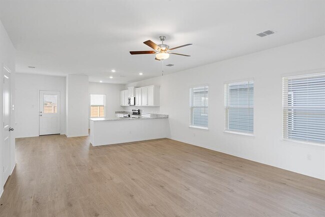 Foto del edificio - 120 Paria Ct