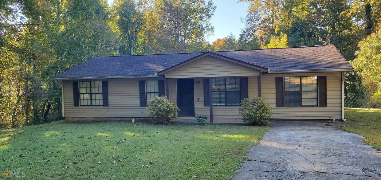 10045 Silent Trail, Jonesboro, GA 30238 House Rental in Jonesboro, GA