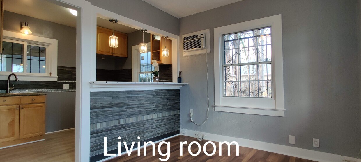 Foto principal - 614-1 Jeffrey St
