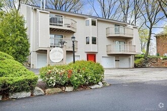 Building Photo - 50 Overlook Ave