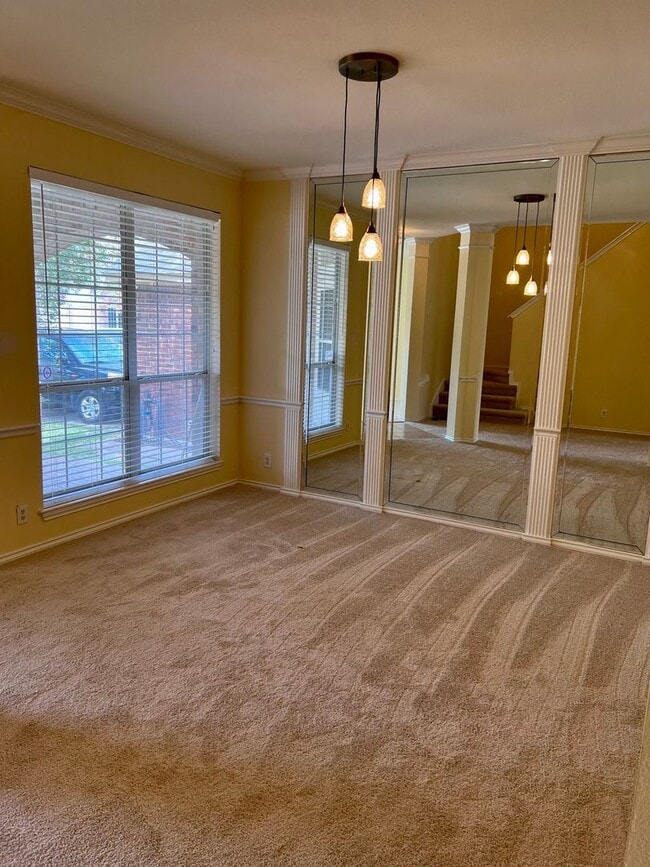 4 Bedroom/2.5 Bath Oakridge Pointe Subdivi... House Rental in San