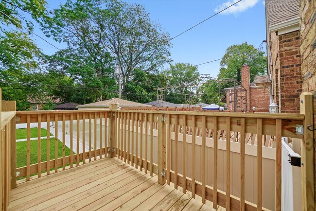 Foto del edificio - 14213 S Dearborn St