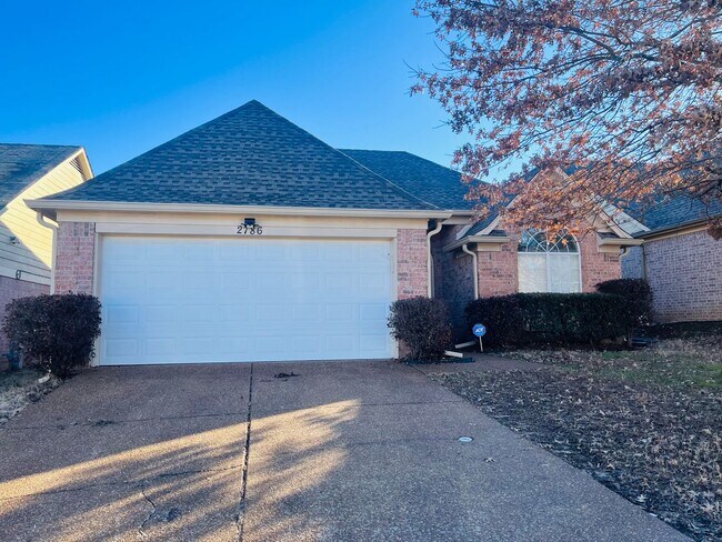 Building Photo - 1/2 OFF FIRST FULL MONTH'S RENT! Arlington...