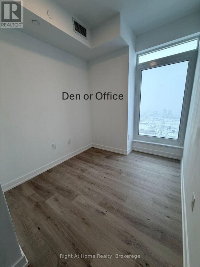 Building Photo - 395 Square One Dr