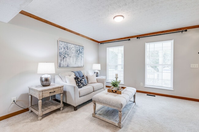 Foto del edificio - 7225 Bromfield Dr