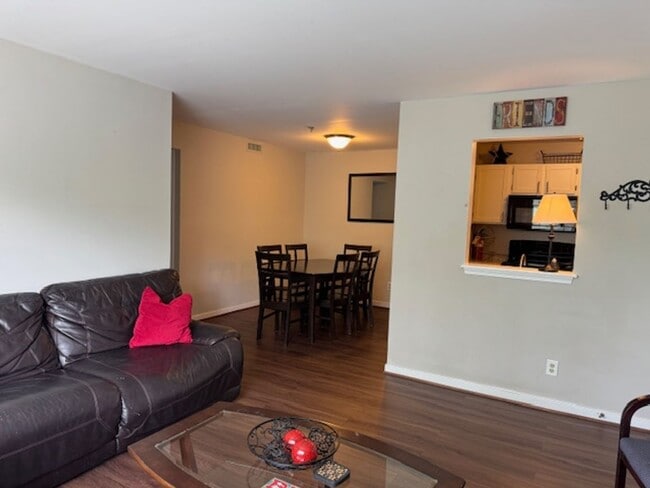 Foto del edificio - Apartment Located Minutes from Downtown Lexington