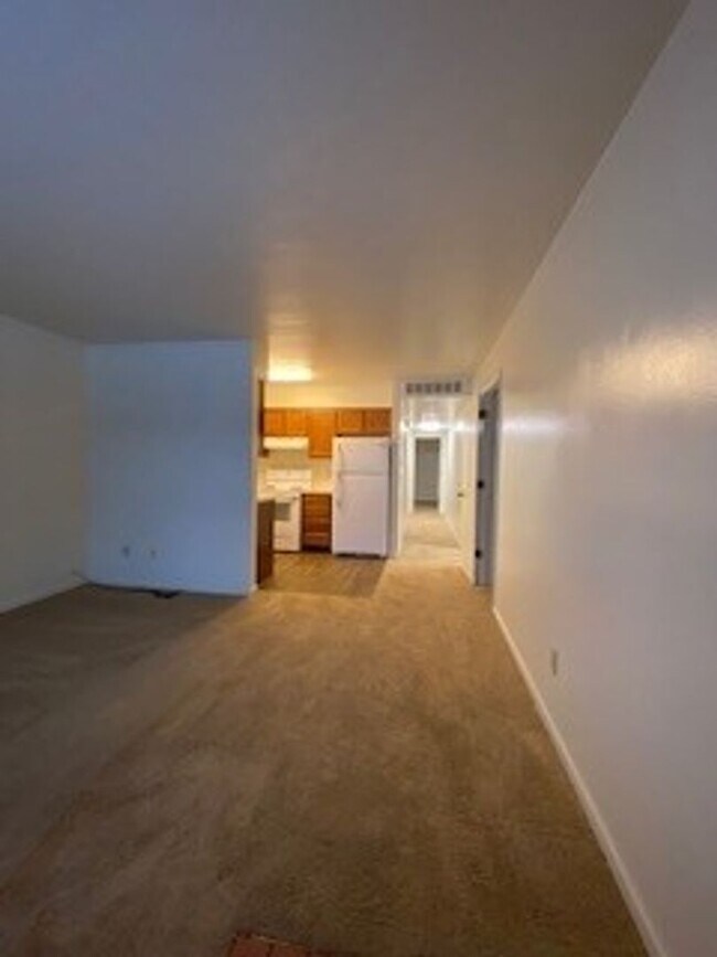 Foto del edificio - 124 S Silverwood Ln
