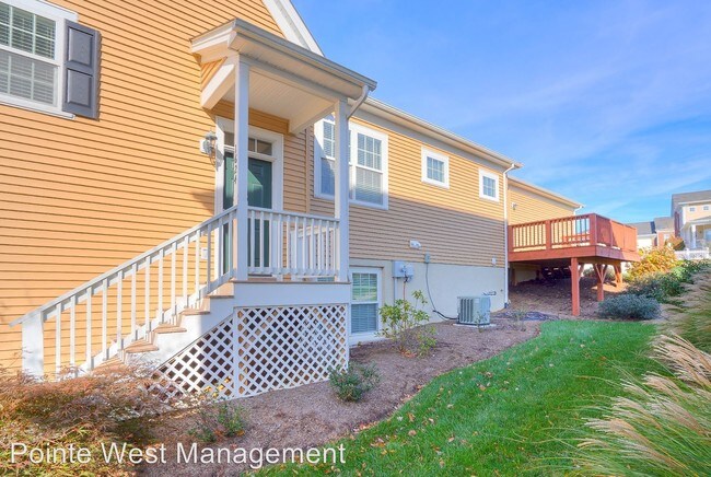 Building Photo - 3 br, 2.5 bath House - 1624 Honeysuckle Dr