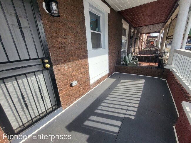 Building Photo - 3 br, 1 bath House - 1222 Bonaparte Ave