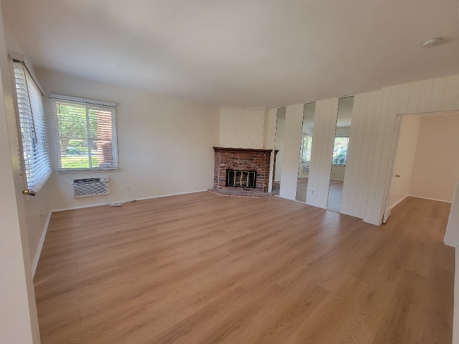 Building Photo - 7266 Allott Ave
