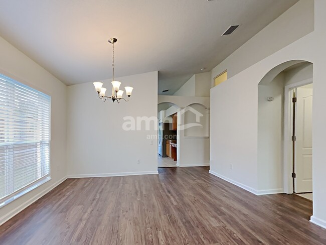 Foto del edificio - 13244 Early Run Ln