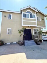 Building Photo - 3250 Andrita St