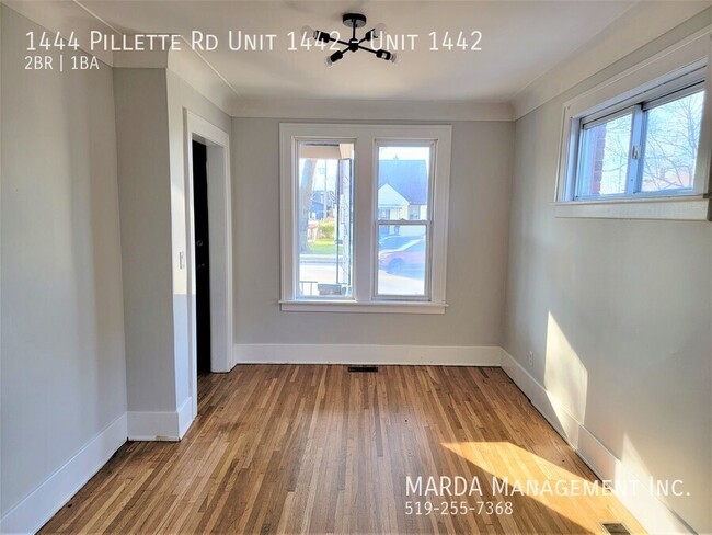 Photo du bâtiment - RENOVATED 2-BEDROOM/1-BATH HOME + UTILITIES!