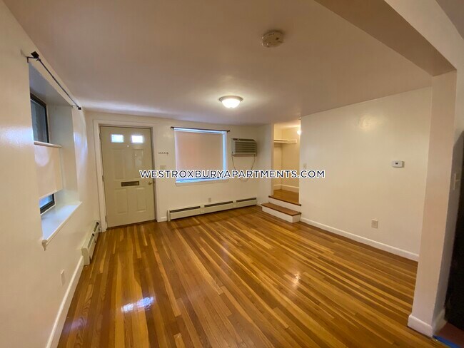 Building Photo - 205 Grove St