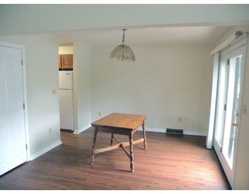 Foto del edificio - 607 Chapman St