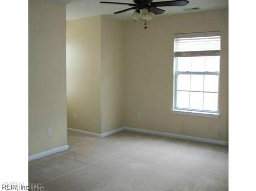 Building Photo - 3940 River Breeze Cir
