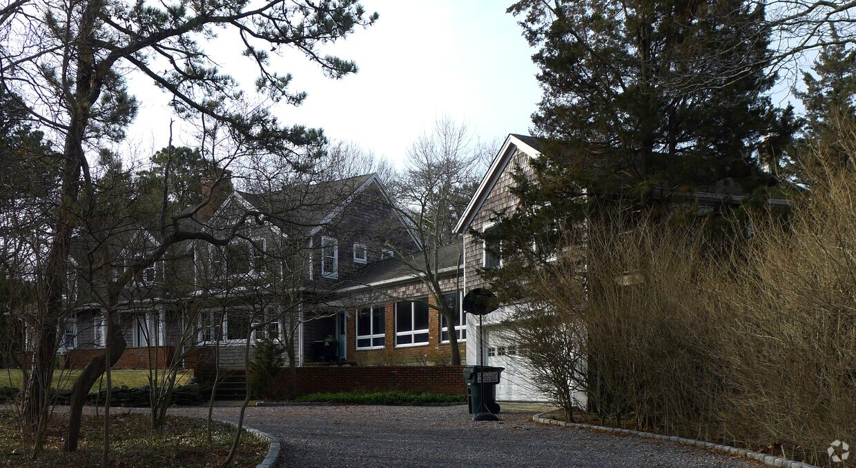 Primary Photo - 96 Red Creek Rd