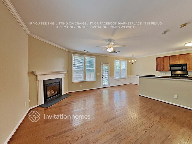 Foto del edificio - 3109 Maywood Dr