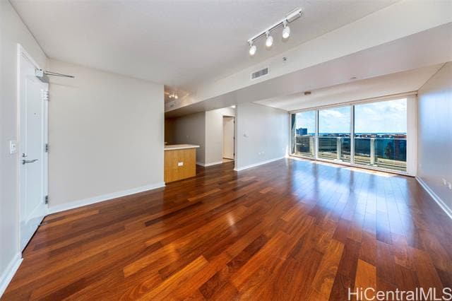 Building Photo - 1288 Kapiolani Blvd