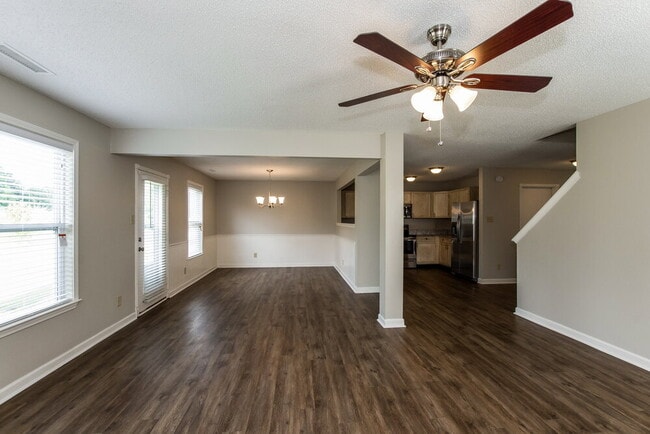 Building Photo - 1572 Matthew Allen Cir