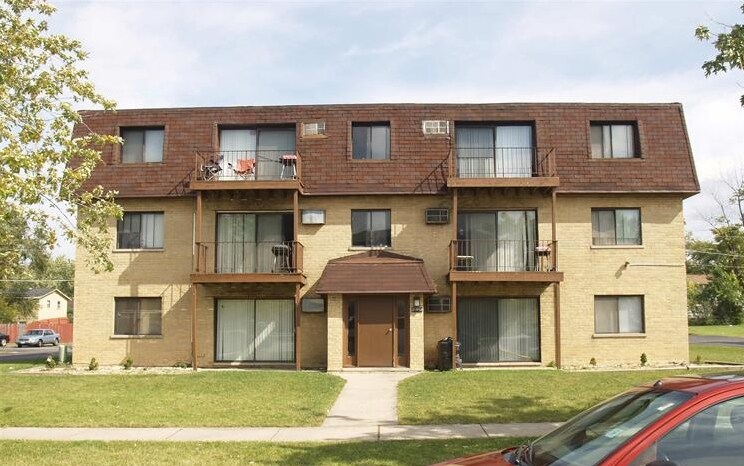 Primary Photo - 21843 Jeffrey Ave