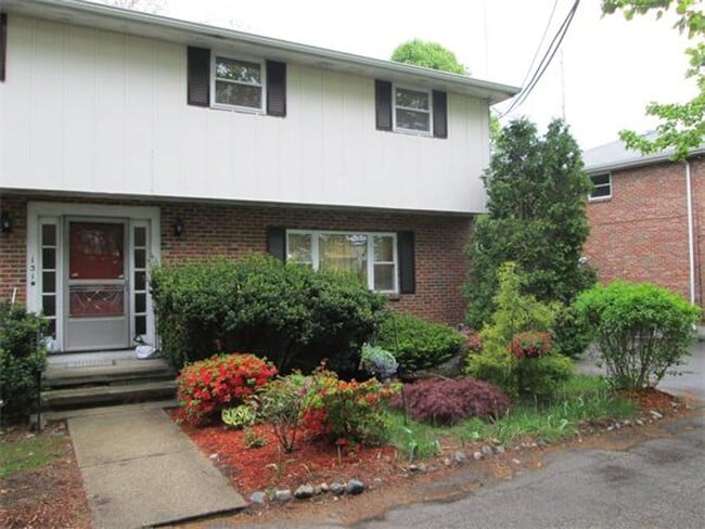 Photo - Gorgeous single family home in Needham available for rent NOW!