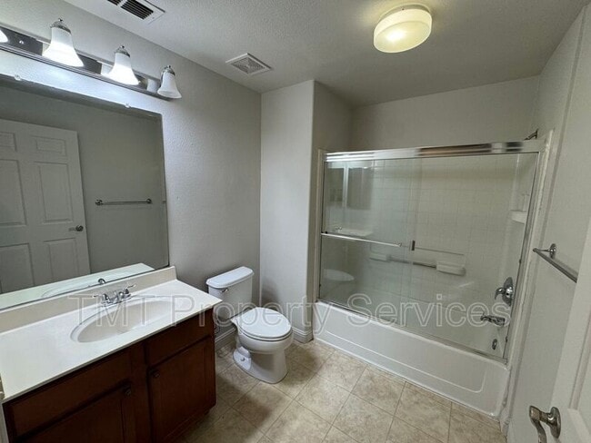Foto del edificio - 4800 Westlake Pkwy