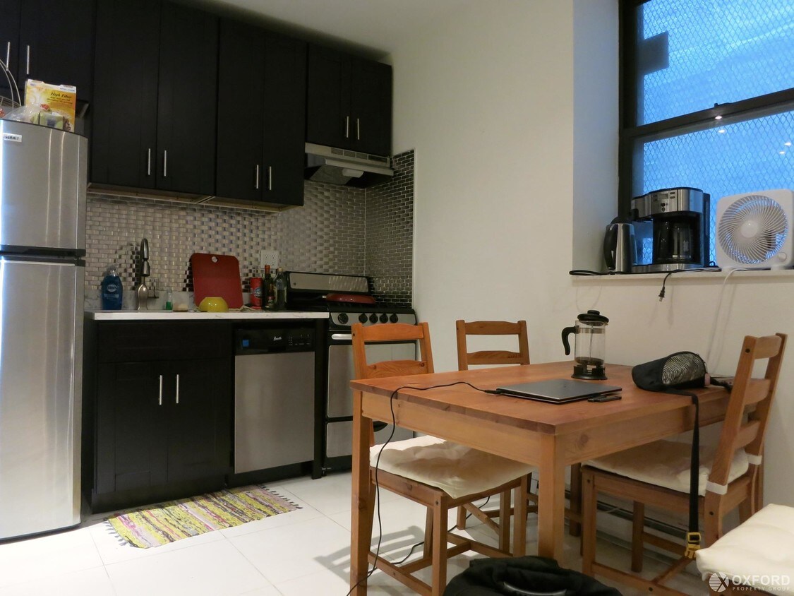 Primary Photo - 307 West 114th Street