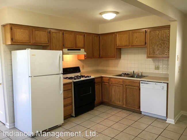 Building Photo - 3 br, 1 bath House - 563 Morse Rd.