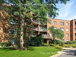 Building Photo - 950 E Wilmette Rd