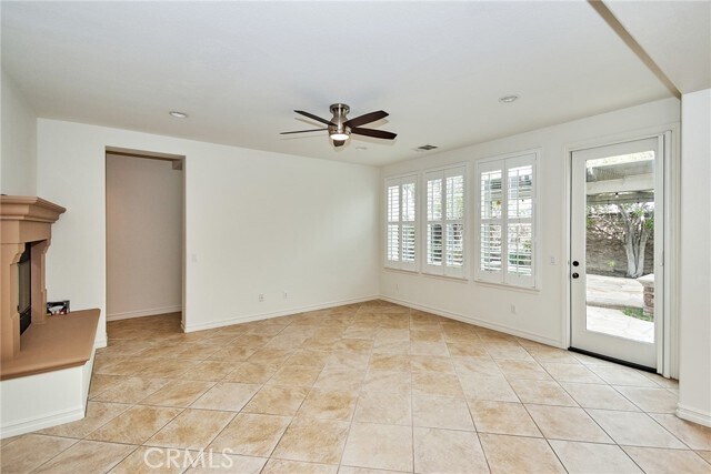 Foto del edificio - 15509 Orchid Ave