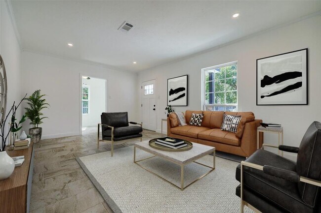 Foto del edificio - 4515 Willowbrook Blvd