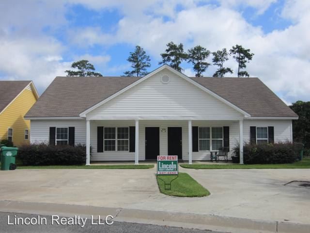Primary Photo - 3236 Oak Garden Dr