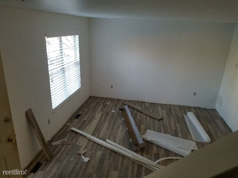 Foto principal - 7805 Suiter Way