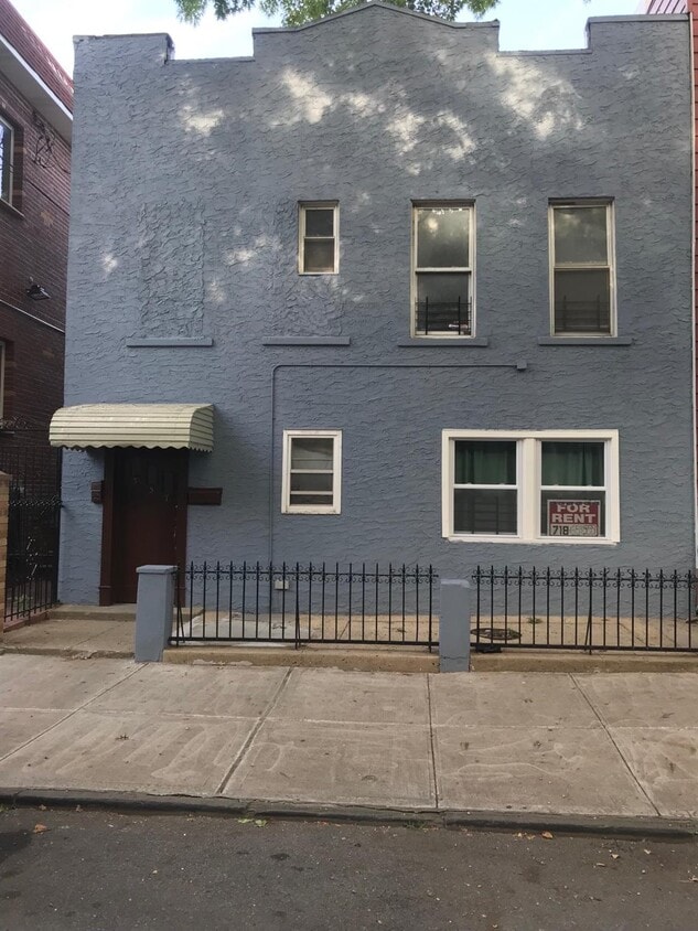 Primary Photo - 357 Linwood St